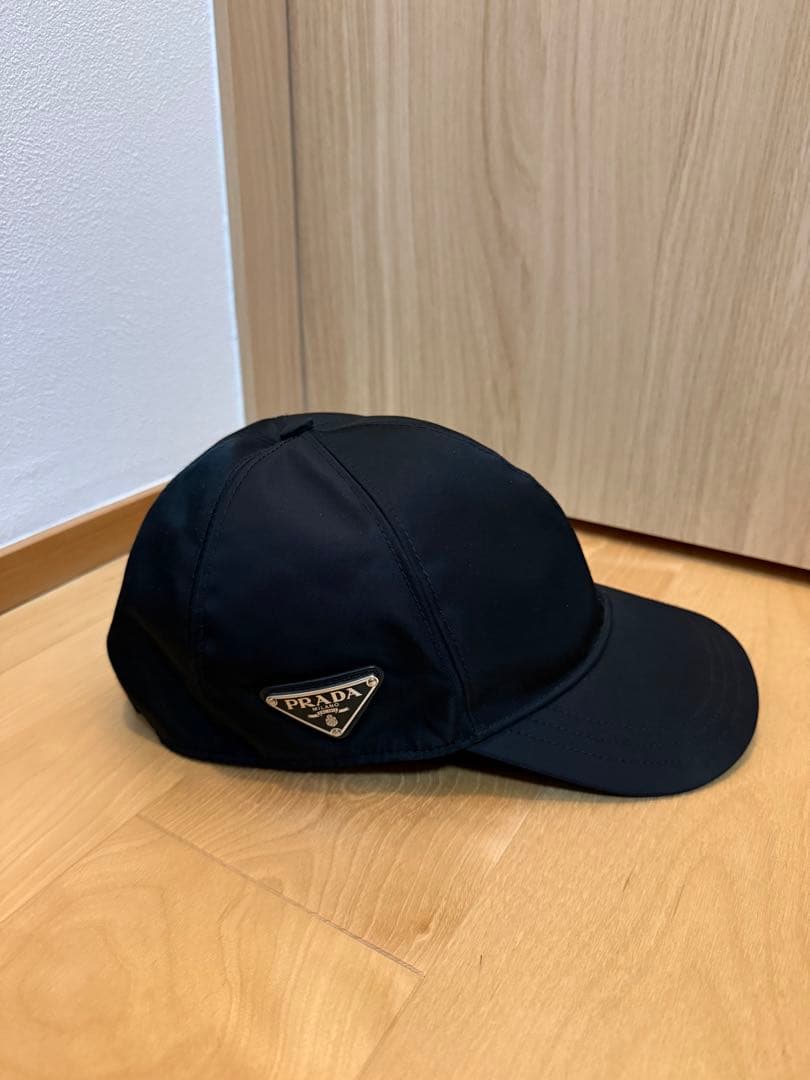PRADA ベースボールキャップ ブラック