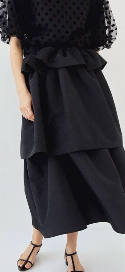つ*わ様 AMOMMA VOLUME UP FLARE SKIRT ブラック無地