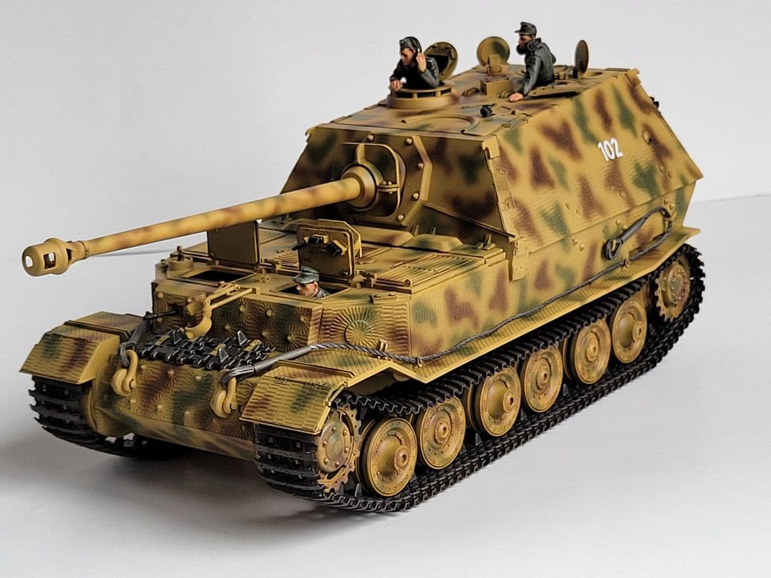 ドイツ重駆逐戦車　エレファント