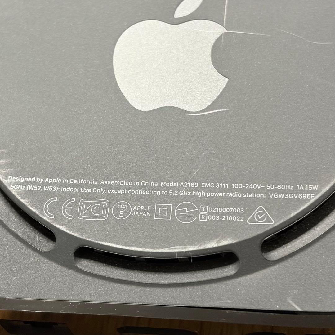 Apple TV 4K 第2世代 32GB ＋ Lightning Dock付き