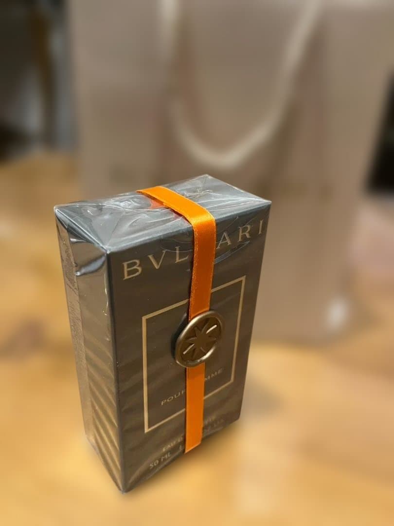 ぐ*ん様 BVLGARI 　ブルガリ　プールオム　オードトワレ　50ml 　ギフ