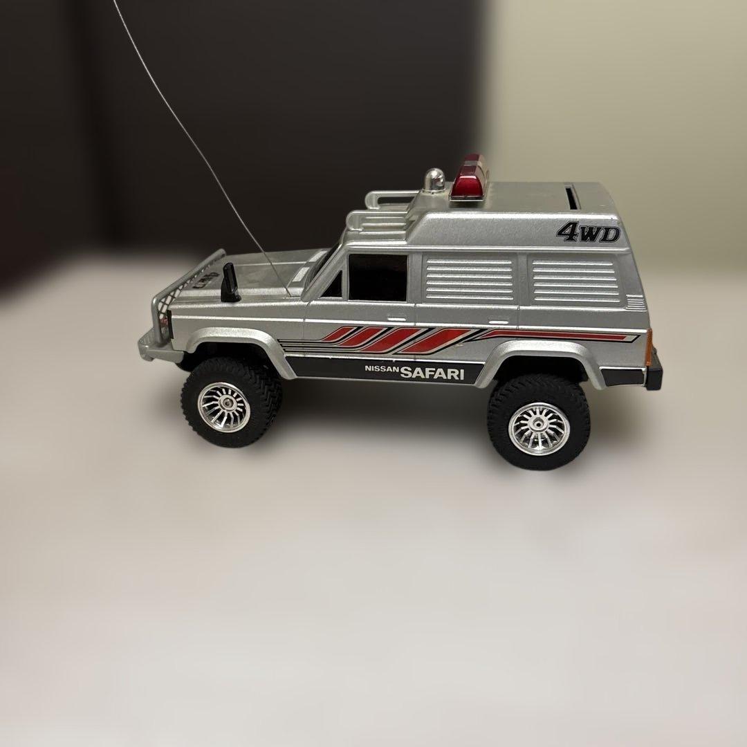 希少　西部警察　part III ニッサンサファリ4WD
