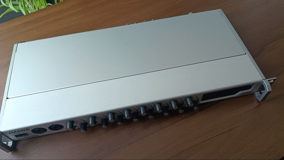TASCAM SERIES 8p Dyna マイクプリアンプ