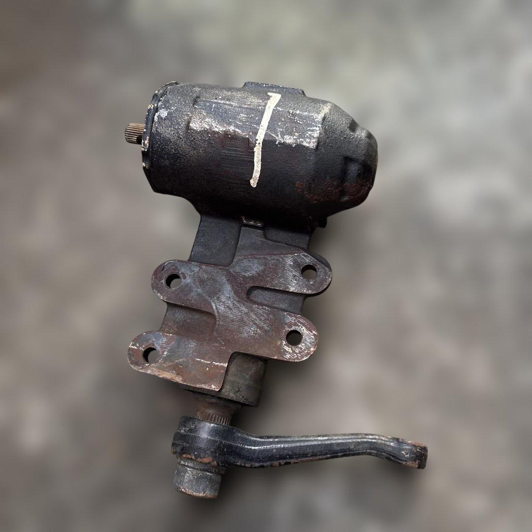 R30スカイライン重ステ、パワステ無しギヤボックス