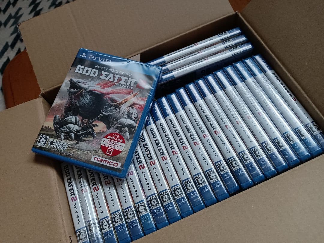 新品未開封　GOD EATER 2 PS Vita ２５本セット　ゴッドイーター