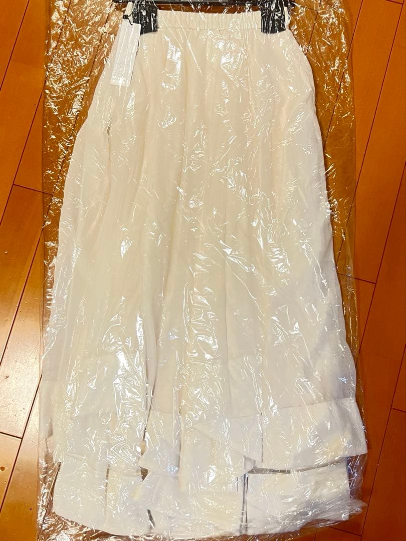 【入手困難完売品】ココディール ウェーブフレアオーガンジースカート アイボリー