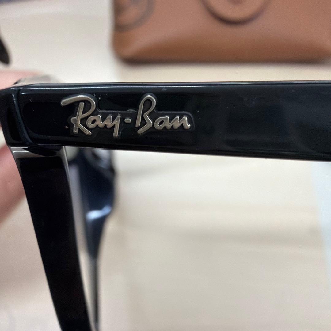 レイバン　RayBan 4258F